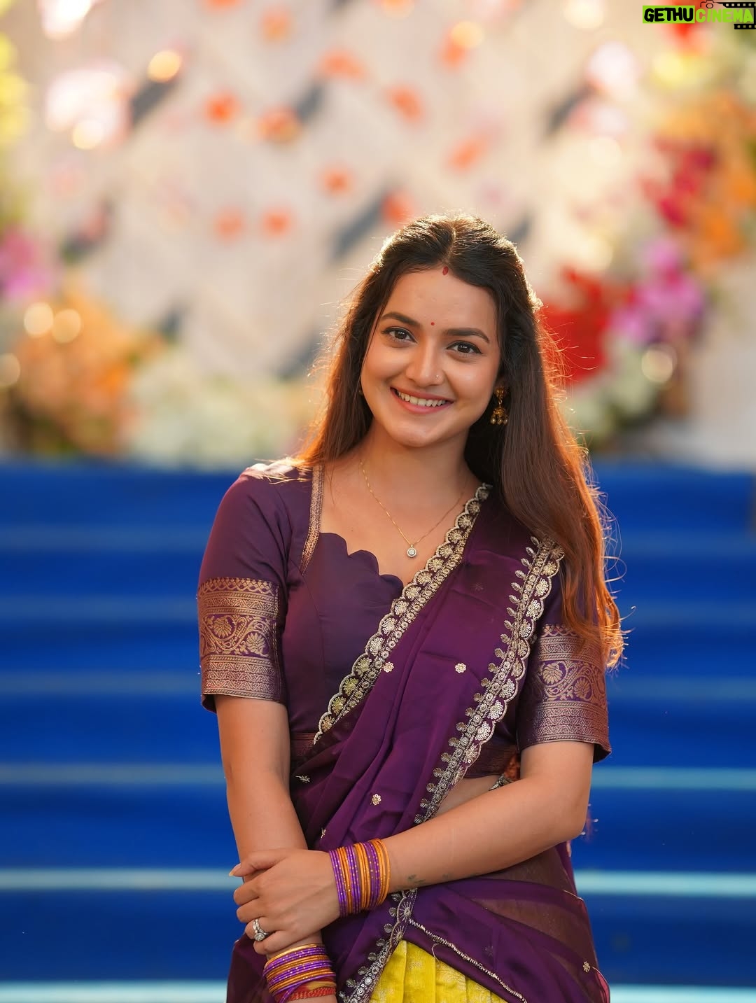Jasmine Rath - 41.5K Likes - This season of love is full of planning, dreaming, and cherishing every moment🤍✨

#jasminerath