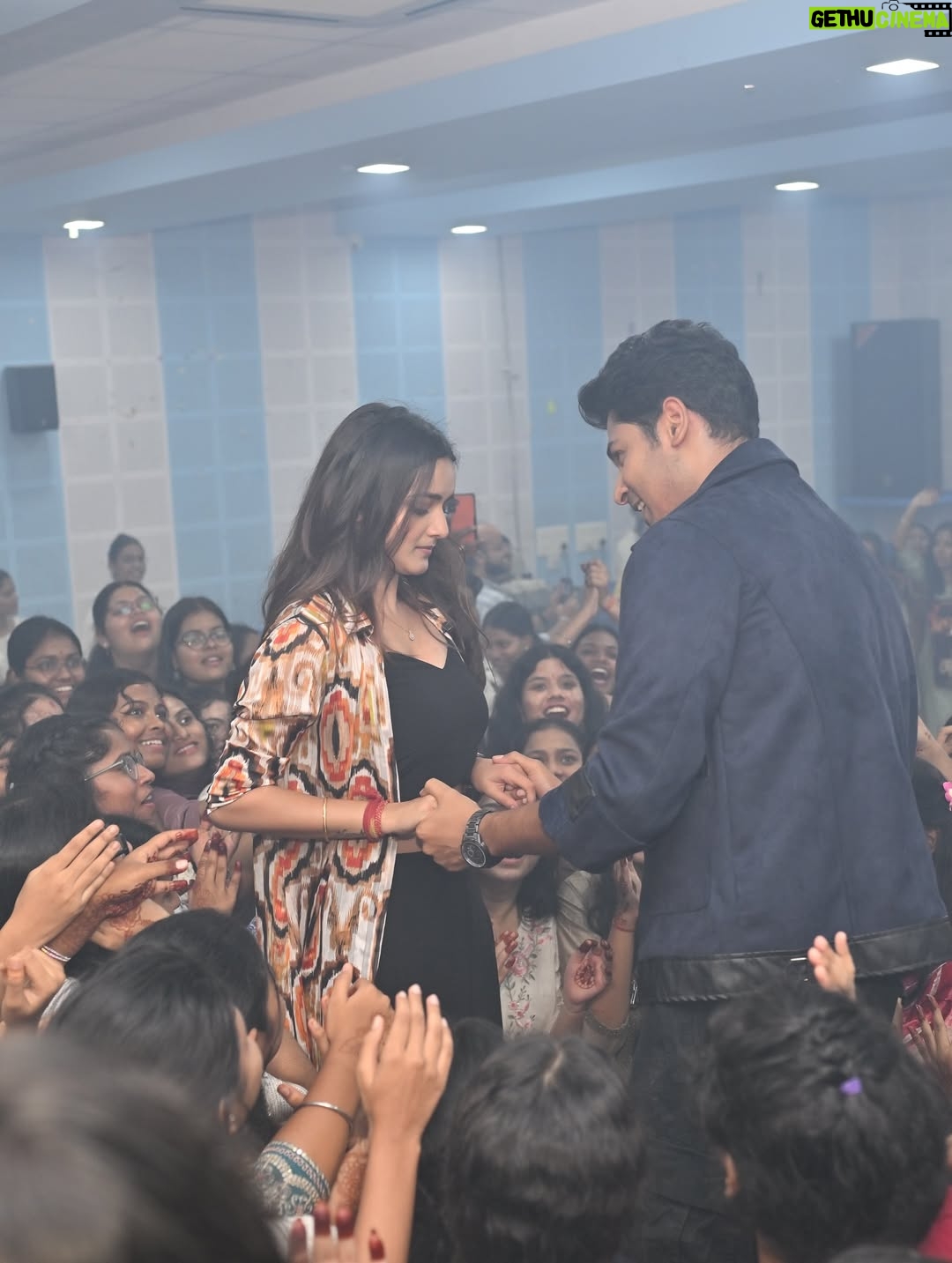 Jasmine Rath - 55.3K Likes - Y’all really watched RE MANA and made it a whole hit?! I’m crying in the club 😭💃 Thank you for the love ❤️ 
y’all are the real MVPs! Let’s keep running it up! 💯🎬

For @abhishekrpanda_official (co-star):
Abhisekh really understood the assignment 🔥 Bringing all the charm, drama, and moves couldn’t have asked for a better co-star!
For @suvam.0010 (producer):
Big love to Subham for making magic behind the scenes 💼🎬 The real wizard making it all happen!
For @swayammusic (singer):
And let’s talk about that voice tho?? Swayam bhai absolutely sang this into a hit 🎤💯
A huge thank you to @smruti_r_the_director for bringing this vision to life. Your direction made it all possible.

#jasminerath #UnexpectedIcon #HitMakerByAccident #GratefulButConfused”