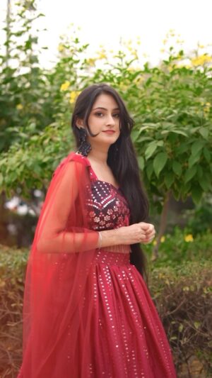 Jaspreet Kaur Instagram - Feeling festive 🪔
🎥- @third_eye_production_
Outfit - @ajiolife
#diwali #diwali2023 #diwalioutfit #diwalivibes✨ #diwalioutfits #feelingfestive #festivevibes #lehenga #ethnicwear #ethnicblogger