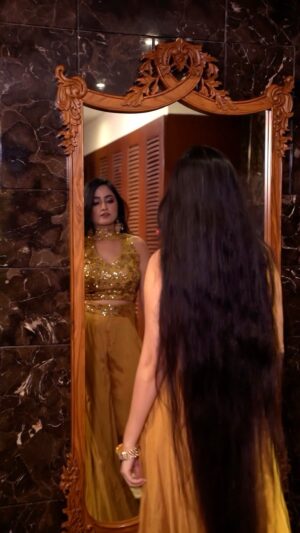 Jaspreet Kaur Instagram - Checkout Our New Collection of Ethnic Outfits by @luxicabynisha
🎥- @third_eye_production_
Bangles - @jewellsbynaasha
MUA - @makeoversrohan
#ethnicoutfit #ethnicdress #mustard #mustarddress #lifestyleinfluencer #ethnicindianwear #ethnicinfluencer #shopping #onlineshopping #onlinebrand