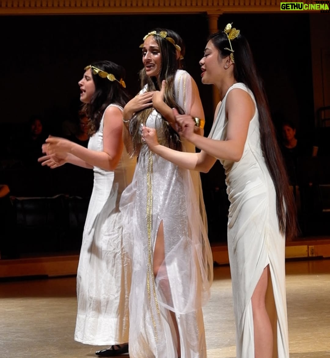 Jazz Jennings - 73.1K Likes - ***Senior Spring Dump***
Thank you to my incredible friends who make it all worth it! My Harvard experience has been magical because of all of you❤️