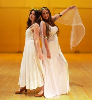 Jazz Jennings Instagram - ***Senior Spring Dump***
Thank you to my incredible friends who make it all worth it! My Harvard experience has been magical because of all of you❤️
