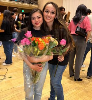 Jazz Jennings Instagram - ***Senior Spring Dump***
Thank you to my incredible friends who make it all worth it! My Harvard experience has been magical because of all of you❤️