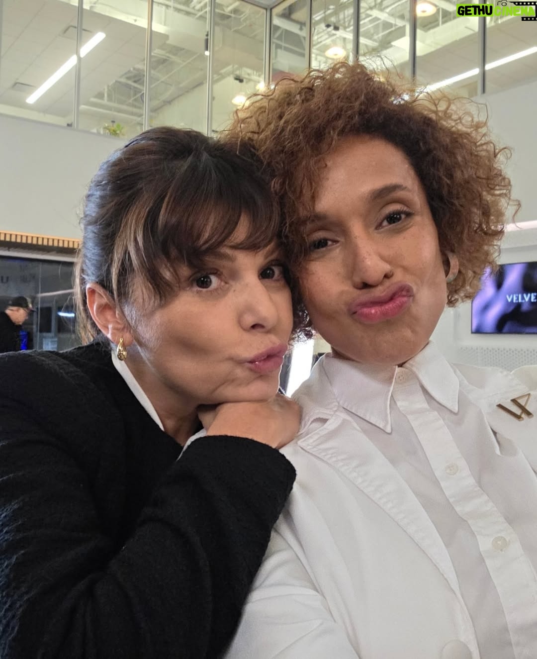 Jeirmarie Osorio - 3 Likes - Dump de #VelvetElNuevoImperio 
@telemundo @telemundoseries