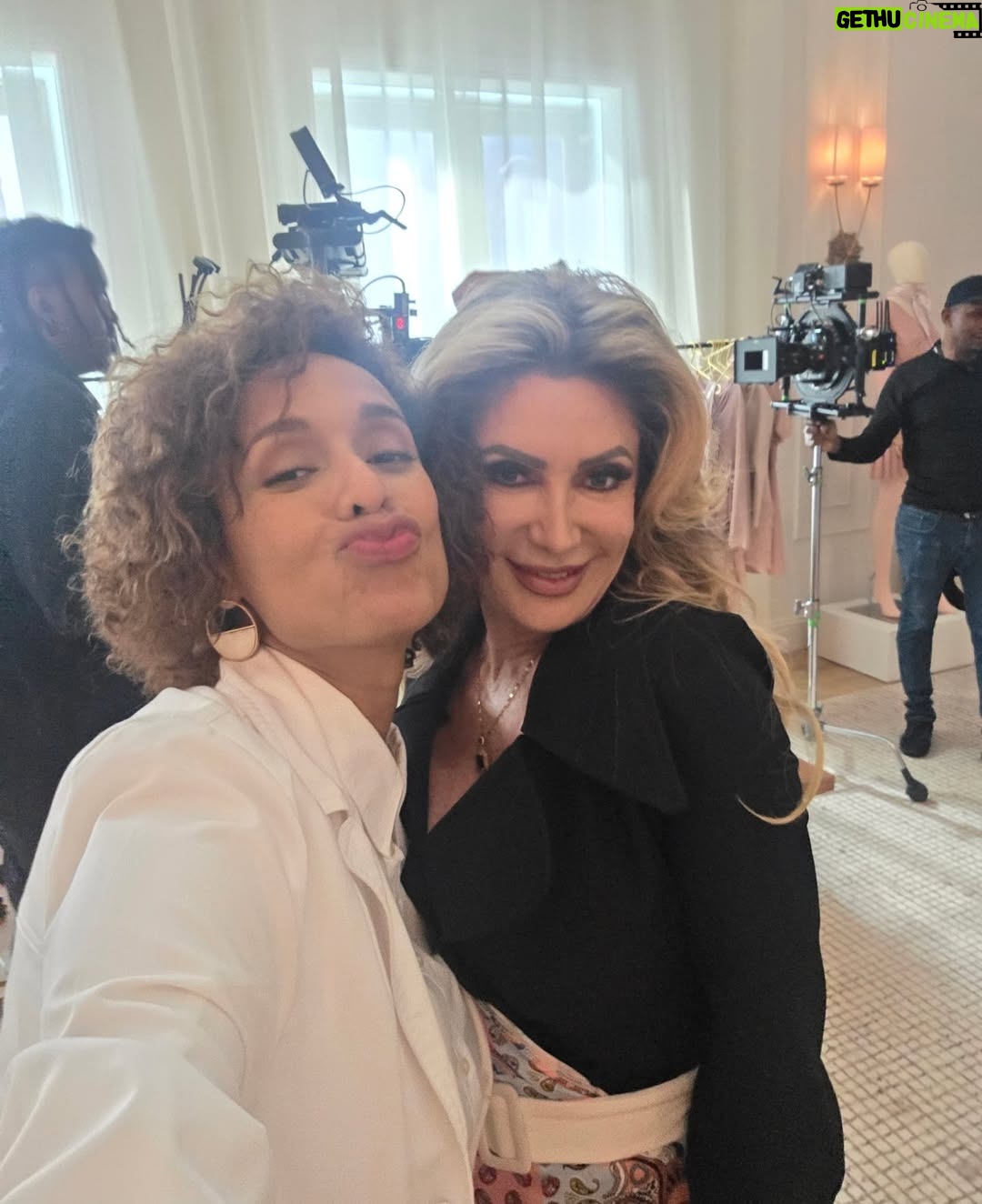 Jeirmarie Osorio - 3 Likes - Dump de #VelvetElNuevoImperio 
@telemundo @telemundoseries