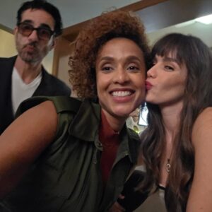 Jeirmarie Osorio Instagram - De las últimas fotos que me quedaron de Velvet. Espero hayan disfrutado de esta serie y disfruten el gran final esta noche! Por @telemundo @telemundoseries 

#velvetelnuevoimperio #telemundo
