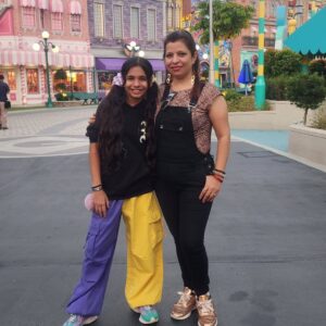 Jennifer Mistry Bansiwal Instagram - Us...