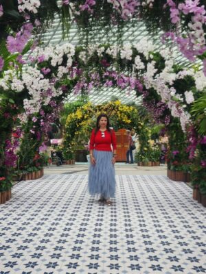 Jennifer Mistry Bansiwal Instagram - Colourful