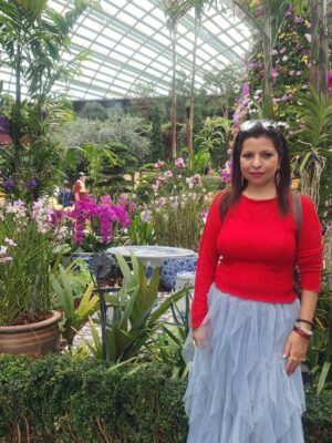 Jennifer Mistry Bansiwal Instagram - Colourful