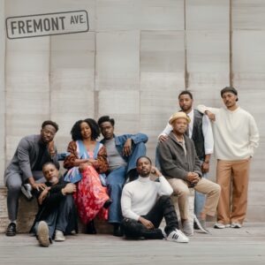 Jerrika Hinton Instagram - "Home is who you heal with." And through life's struggles, this family (blood and chosen) knows how to keep the laughs—and sh!t talking—flowing. 

🎟️: arenastage.org/fremont
📸: @ambejwilliams

#ArenaFremont #ArenaStage #DCTheatre