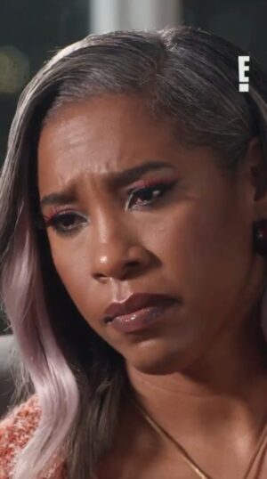 Jessica Dime Instagram - @iamdimepiece finally hears the words she's been needing to hear. 💗 Watch her breakthrough with @talk2spirit on Botched Presents: #PlasticSurgeryRewind, tonight at 10/9c on E!