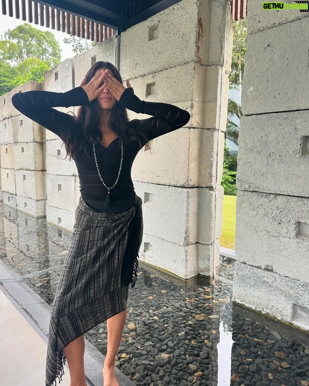 Jessica Gomes - 2.1K Likes - I want more green in my life 🟢
Friends. Sun baking. Dancing. Slower mornings. Breathing. Deep inhales & exhales. Crystals. Hinterland walks. Long dinners. Flowers. Cacao. Fresh organic produce. Farmers markets. Cooking. Fun events. Gatherings. Singing. Rapping. Journalling. Swimsuits. Nagnata. Retreats. Detoxes. Ceremony. Sexy hottie photoshoots. Yoga. Deep connections. Rolling green hills. Long chats under the stars. Hangs by the fire. Belly laughs. Crys. Nature sounds. Ocean dips. Tea ceremonies. Sunsets. Sunrises. Rainbows. Bakeries. General stores. Greens from the garden. Gardening. Roses. Essential oils. Steamies. Salt scrubs. Spa days. Bi carb. Cold dips. Cards. Prayers. Women’s circle. Community. Country roads. Pot holes. Snakes. Butterflies. Birds. Burning Sage. Candles. Horses. Green paddocks. Cows. Surf talk. Swimming Pools. Sheep. Wooden fences. Incense. Books. Diary entries. Antique stores. Fresh herbs. Homewares. Baskets. Long chats about the same thing. And on and on and on. 🥀
