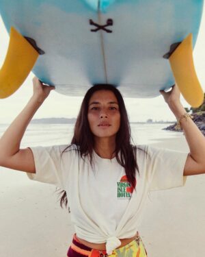Jessica Gomes Instagram - I want more green in my life 🟢
Friends. Sun baking. Dancing. Slower mornings. Breathing. Deep inhales & exhales. Crystals. Hinterland walks. Long dinners. Flowers. Cacao. Fresh organic produce. Farmers markets. Cooking. Fun events. Gatherings. Singing. Rapping. Journalling. Swimsuits. Nagnata. Retreats. Detoxes. Ceremony. Sexy hottie photoshoots. Yoga. Deep connections. Rolling green hills. Long chats under the stars. Hangs by the fire. Belly laughs. Crys. Nature sounds. Ocean dips. Tea ceremonies. Sunsets. Sunrises. Rainbows. Bakeries. General stores. Greens from the garden. Gardening. Roses. Essential oils. Steamies. Salt scrubs. Spa days. Bi carb. Cold dips. Cards. Prayers. Women’s circle. Community. Country roads. Pot holes. Snakes. Butterflies. Birds. Burning Sage. Candles. Horses. Green paddocks. Cows. Surf talk. Swimming Pools. Sheep. Wooden fences. Incense. Books. Diary entries. Antique stores. Fresh herbs. Homewares. Baskets. Long chats about the same thing. And on and on and on. 🥀