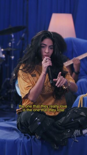 Jessie Reyez Instagram - Ya’ll gonna sing this one with me on tour?
Early tix avail if u txt me. 416-639-1868