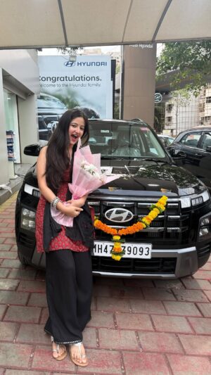 Jhanvi Bhatia Instagram - Manifesting one goal at a time 🥹🧿🤞🏻✨✅
MANY more to go!! ❤️
This wouldn’t be possible without all the support i have in my life to grow ;)🫶🏻
My fam, my friends & my agency ❤️
(Not tagging everyone but y’all know who y’all are)🥰
#newcar #manifestation #goals #mystory #jugglinglifewithjhanvi #jugglinglife #familygoals #explorepage #foryou #jhanvibhatia