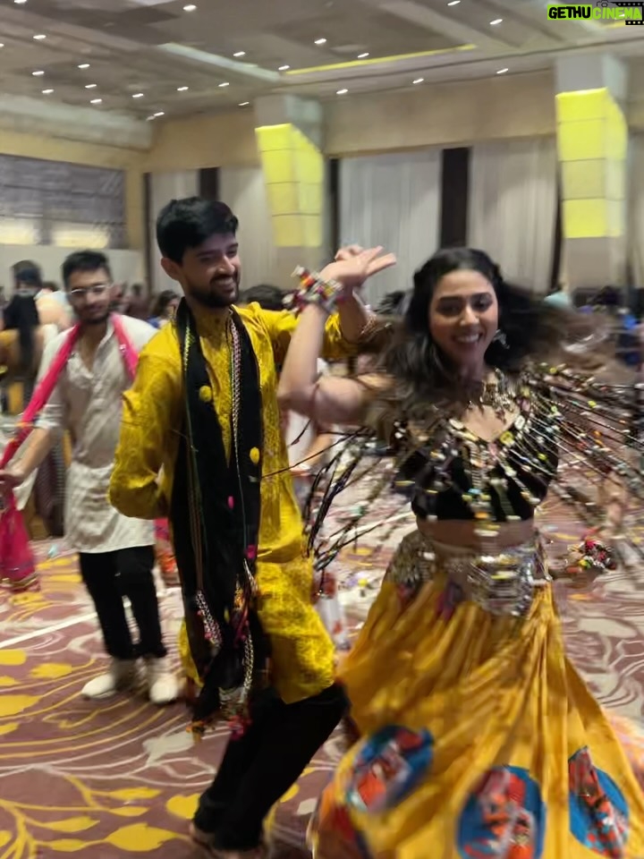 Jheel Mehta - 63.4K Likes - Beats, Colors and endless garba with the Andheri Bois 💖🧿 #navratri