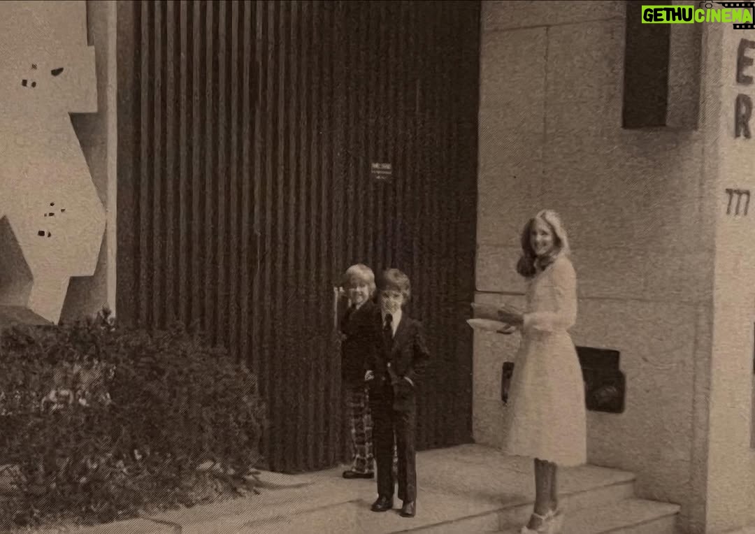 Jill Biden - 138.7K Likes - This is the truest thing I know: that love makes a family whole. 
Happy anniversary @JoeBiden 💕