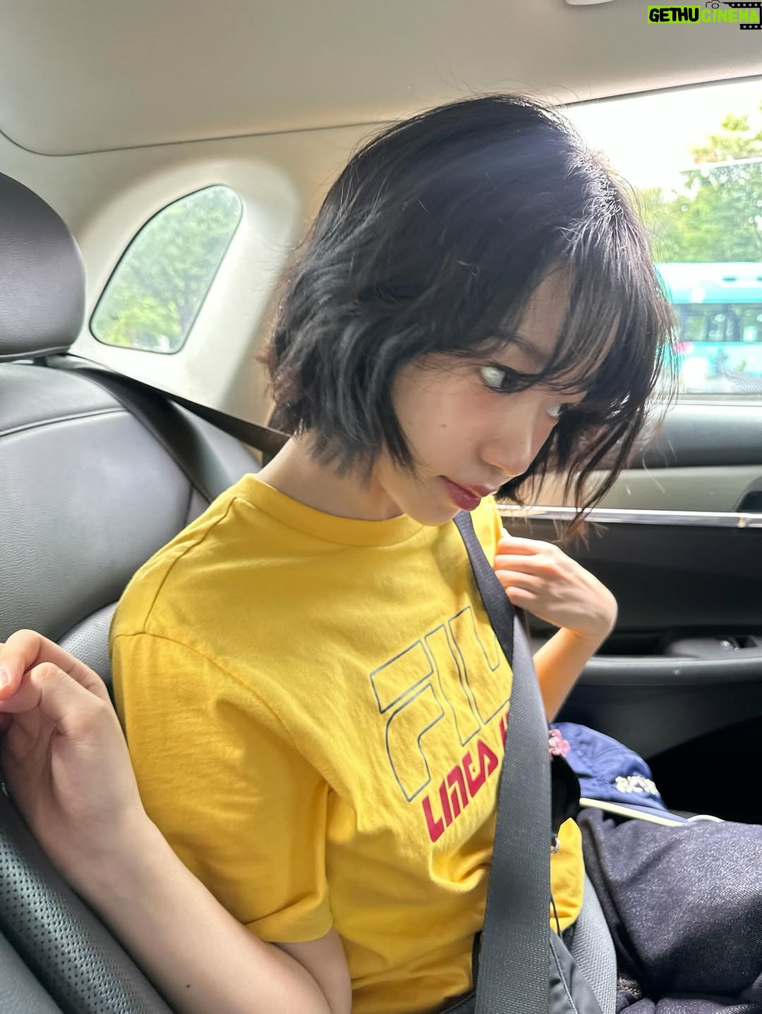 Jo Yu-ri - 3 Million Likes - 💛🧡