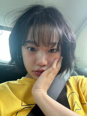 Jo Yu-ri Instagram - 💛🧡
