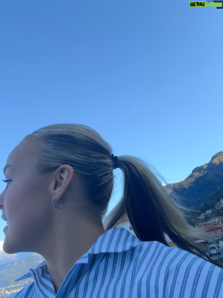 JoJo Siwa - 356.4K Likes - Golden days in Italy✨🇮🇹 
First time traveling to a new country alone…. Almost went without a hitch… quite literally had one hitch. Swipe to last slides to see what I’m talking about😅
Now headed back home for my last week of rehearsals for my INFINITY HEART tour in Europe next week!🤍