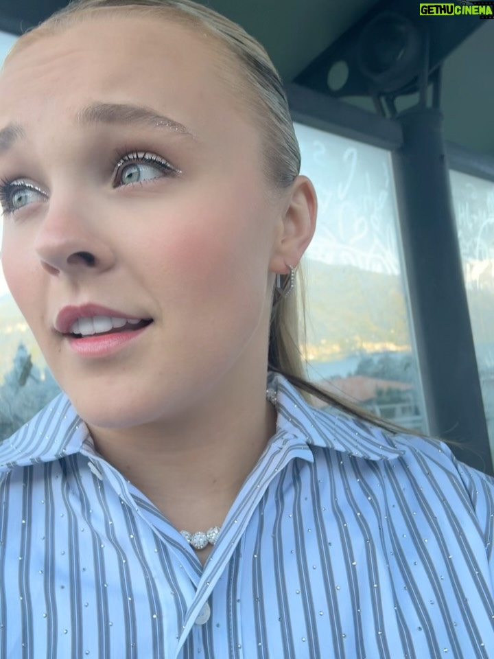 JoJo Siwa - 356.4K Likes - Golden days in Italy✨🇮🇹 
First time traveling to a new country alone…. Almost went without a hitch… quite literally had one hitch. Swipe to last slides to see what I’m talking about😅
Now headed back home for my last week of rehearsals for my INFINITY HEART tour in Europe next week!🤍