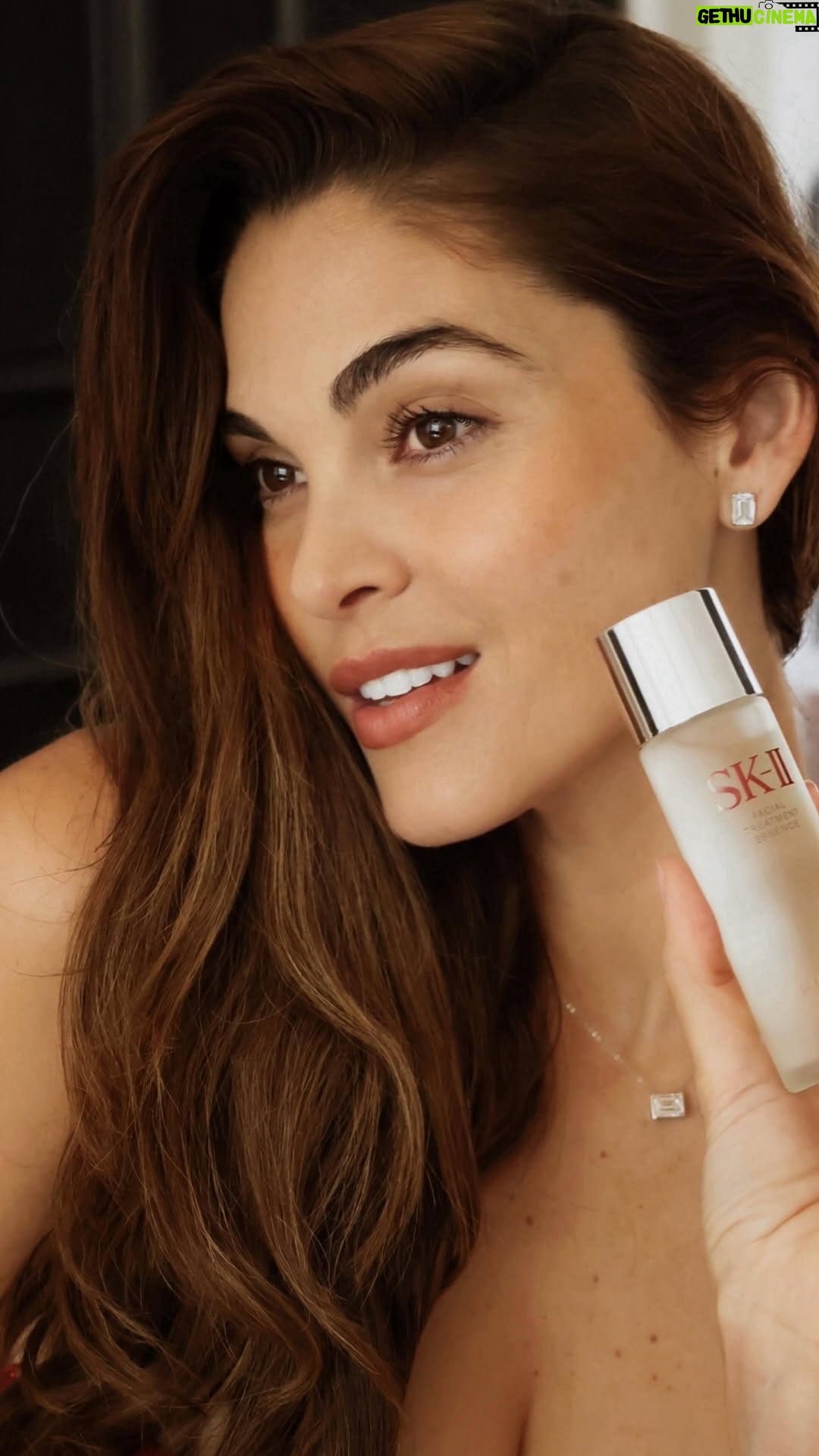 Jocelyn Osorio - 8.4K Likes - #ad #skiipartner Keeping my skin smooth is no magic trick — just @skii.usa and their iconic Facial Treatment Essence. I use it every day to say goodbye to fine lines. Link in bio! #ad #skiipartner #skiiessence