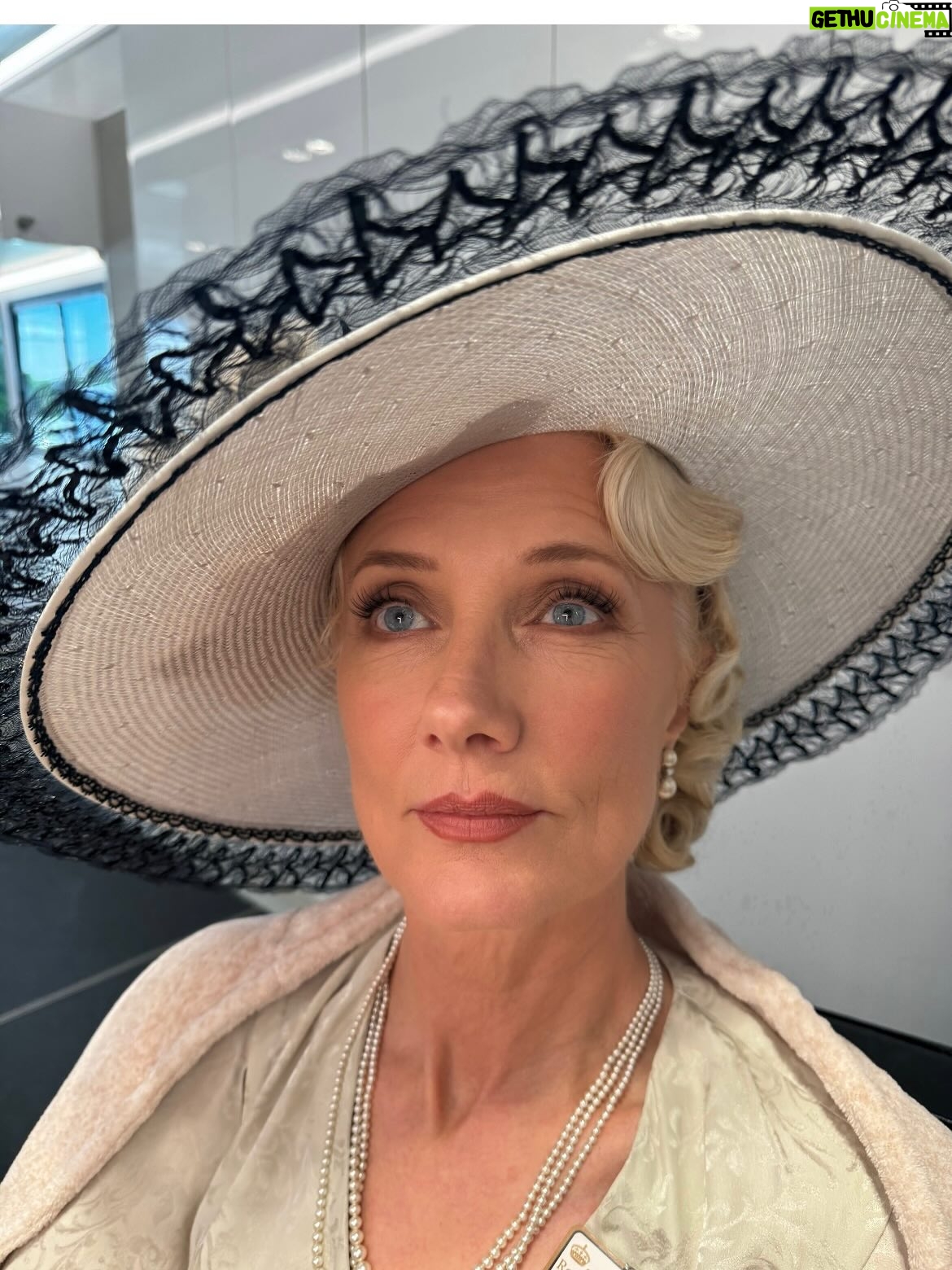 Joely Richardson - 17.1K Likes - As the last post was dedicated to costumes and design, this one is for the magic of hair and makeup artistry. On my brief visit to ‘Downton Abbey’ I got to work with 2 fabulous artists- @lornastimson and @vellismakeupandhair (we worked together on ‘Gentlemen ‘ season 1). I thought I’d show pictures of the steps and different looks ( Sabrina vs lady Petersfield ). It’s such an intimate and creative process deciding on the character . They do the outside, the actor the inside, the director the whole shebang. Thank you Vickie and Lorna ♥️❤️#makeup #hair #hairstylist #artists @downtonabbeyfilms