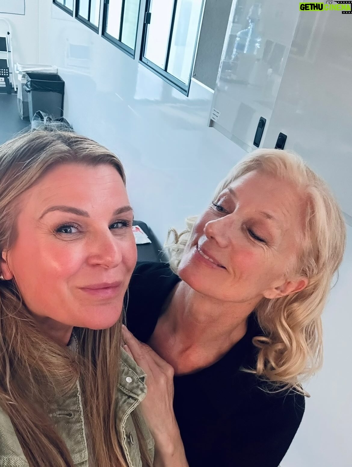 Joely Richardson - 17.1K Likes - As the last post was dedicated to costumes and design, this one is for the magic of hair and makeup artistry. On my brief visit to ‘Downton Abbey’ I got to work with 2 fabulous artists- @lornastimson and @vellismakeupandhair (we worked together on ‘Gentlemen ‘ season 1). I thought I’d show pictures of the steps and different looks ( Sabrina vs lady Petersfield ). It’s such an intimate and creative process deciding on the character . They do the outside, the actor the inside, the director the whole shebang. Thank you Vickie and Lorna ♥️❤️#makeup #hair #hairstylist #artists @downtonabbeyfilms
