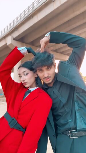 Joker Queen Instagram - Like @jennierubyjane ✨ #dance #jennie #siblings #reels #reelitfeelit #explorepage #bangladesh #joker_queen_2020
