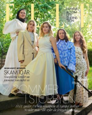 Josefine Frida Pettersen Instagram - 💛 SKAM 10 år 💛

Skuespillerne fra den ikoniske serien er tilbake – og pryder vårt sommercover! ☀️🌿 Vi markerer 10-årsjubileet med et eksklusivt intervju om vennskap, endring og innflytelsen serien har hatt. 

📍  våre beste storbytips, sommermote og fremtidens hudpleie!

Magasinet kan kjøpes i butikk fra og med fredag, eller så kan du abonnere på ELLE.no allerede nå! 

Foto: @cathrinewessel / Tinagent 
Styling: @alvabrosten / Style Management 
Stylingassistent: @vildebaardseth 
Makeup: @agnesgulbrandsen / Gevir / Style Management 
@sandrasiff / LW Agency 
Hår: @andresvklovstad / Gevir / Style Management 
Creative director: @vibsruud 
Tekst: @ckildebo @charlottesorvald