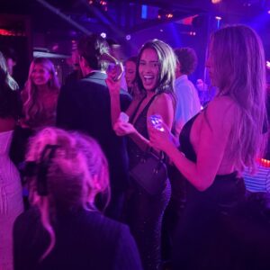 Joty Kaur Instagram - Libra season got the girls outside ✨♎️

#libraseason