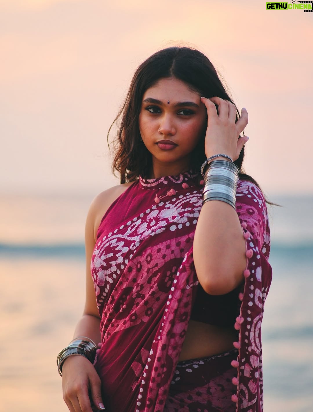 Jovika vijaykumar - 29.7K Likes - 🦚🤍

@photosbyvetri__ 📸