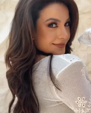 Julia Gama Instagram - Prometo responder no meu canal de transmissão todas as perguntas que vocês me façam aqui!
Para fazer parte, vá até minha bio e clique em #teamjuliagama 🫶
