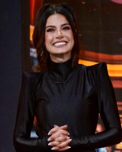 Actress Julia Gama HD Photos and Wallpapers April 2025