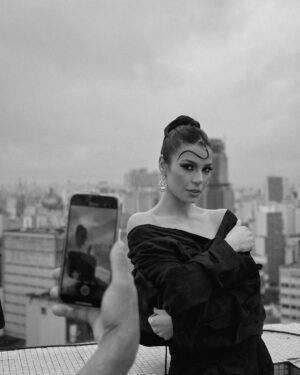 Julia Gama Instagram - 🖤
Produção de Conteúdo: @armandogadelha
Beleza: @kaiquebarrosoficial
Hair: @oficialpenna
Jóias: @fenix.18k
Direção criativa: @im.mkt