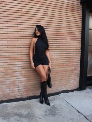 Julia Kelly Instagram - 🎱