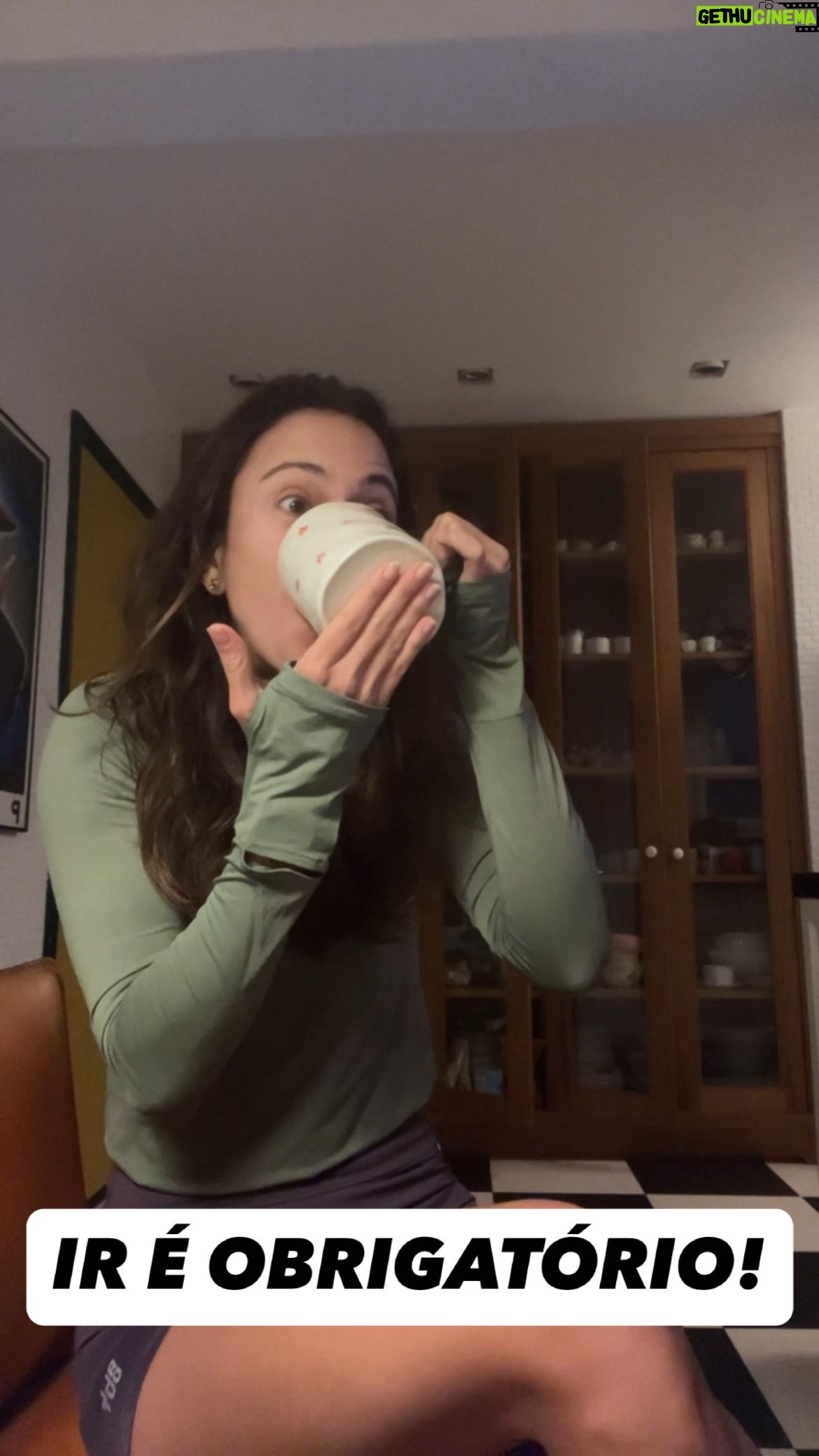 Júlia Mendes - 3.2K Likes - A escolha não é mais sobre IR, a escolha é como você vai! Beijos no coração e bom diaaa♥️💪🏼