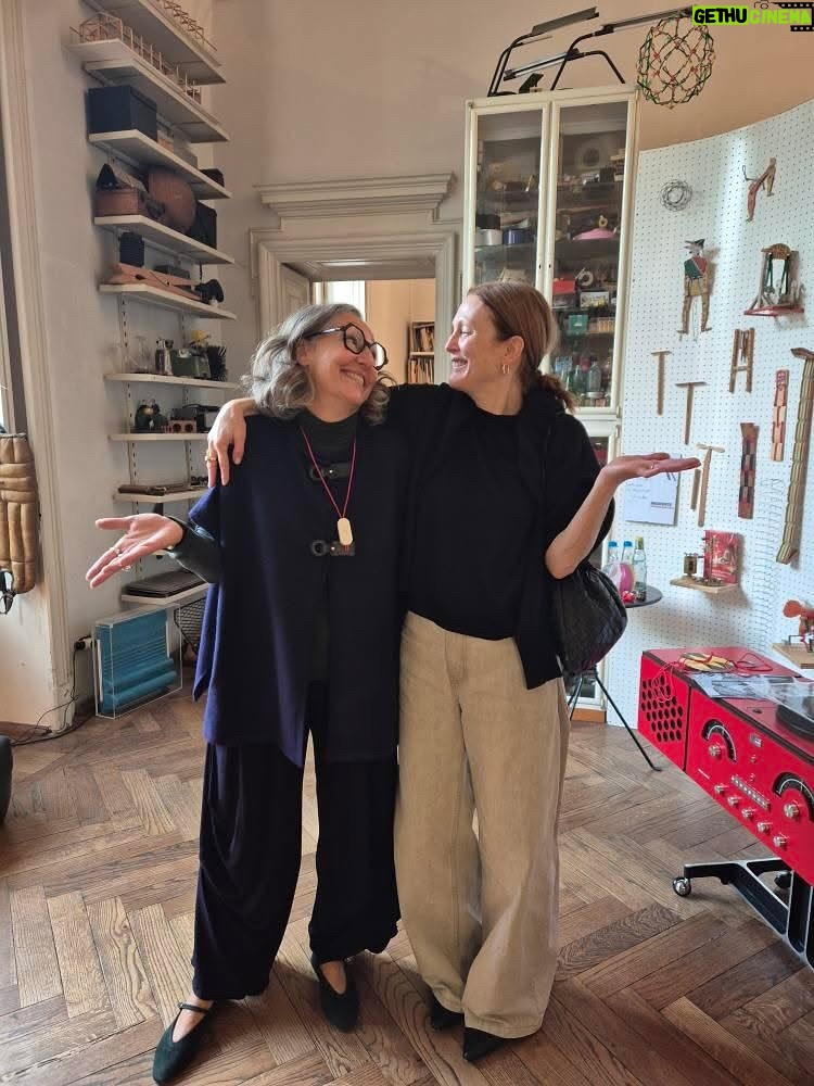 Julianne Moore - 59.9K Likes - Italy was awesome
