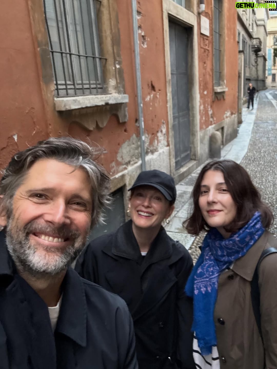 Julianne Moore - 59.9K Likes - Italy was awesome
