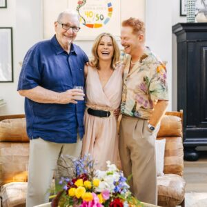Julie Bowen Instagram - The Pritchetts Sept 27 2025.