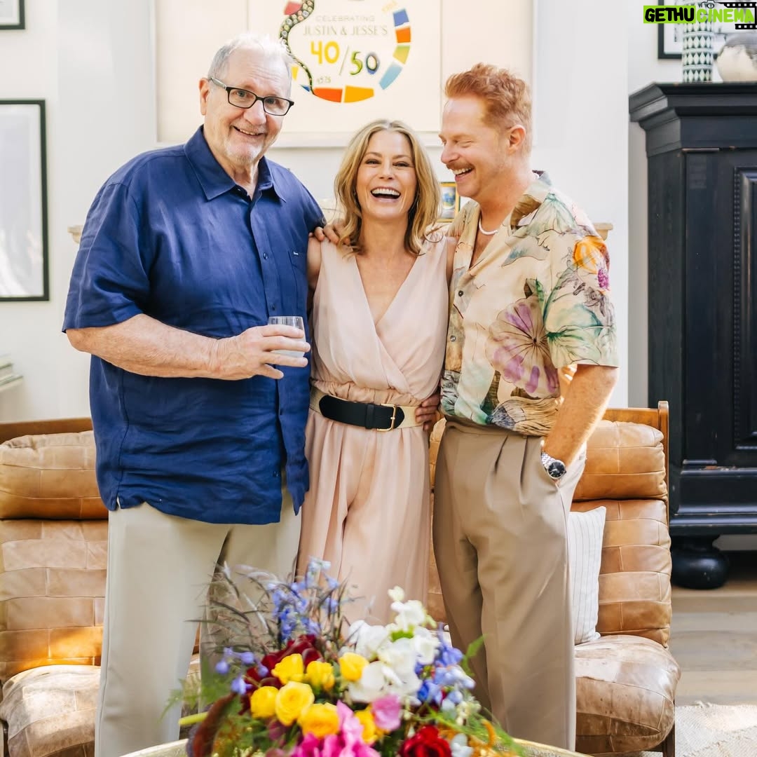 Most liked Instagram photo of Julie Bowen
