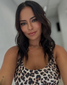 Actress Julieta Grajales HD Photos and Wallpapers September 2025