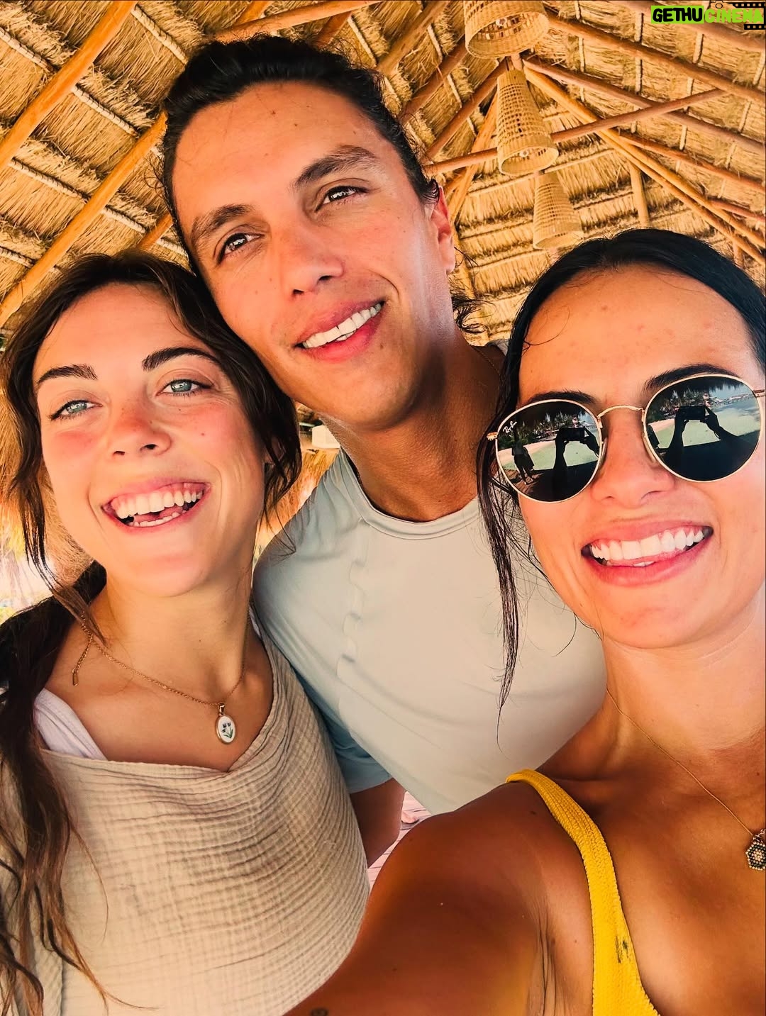 Julieta Grajales - 6K Likes - Every step you take, what ever direction you choose, is a step towards your divinity. ✨✨✨✨

What an amazing experience! at @almareislamujeres