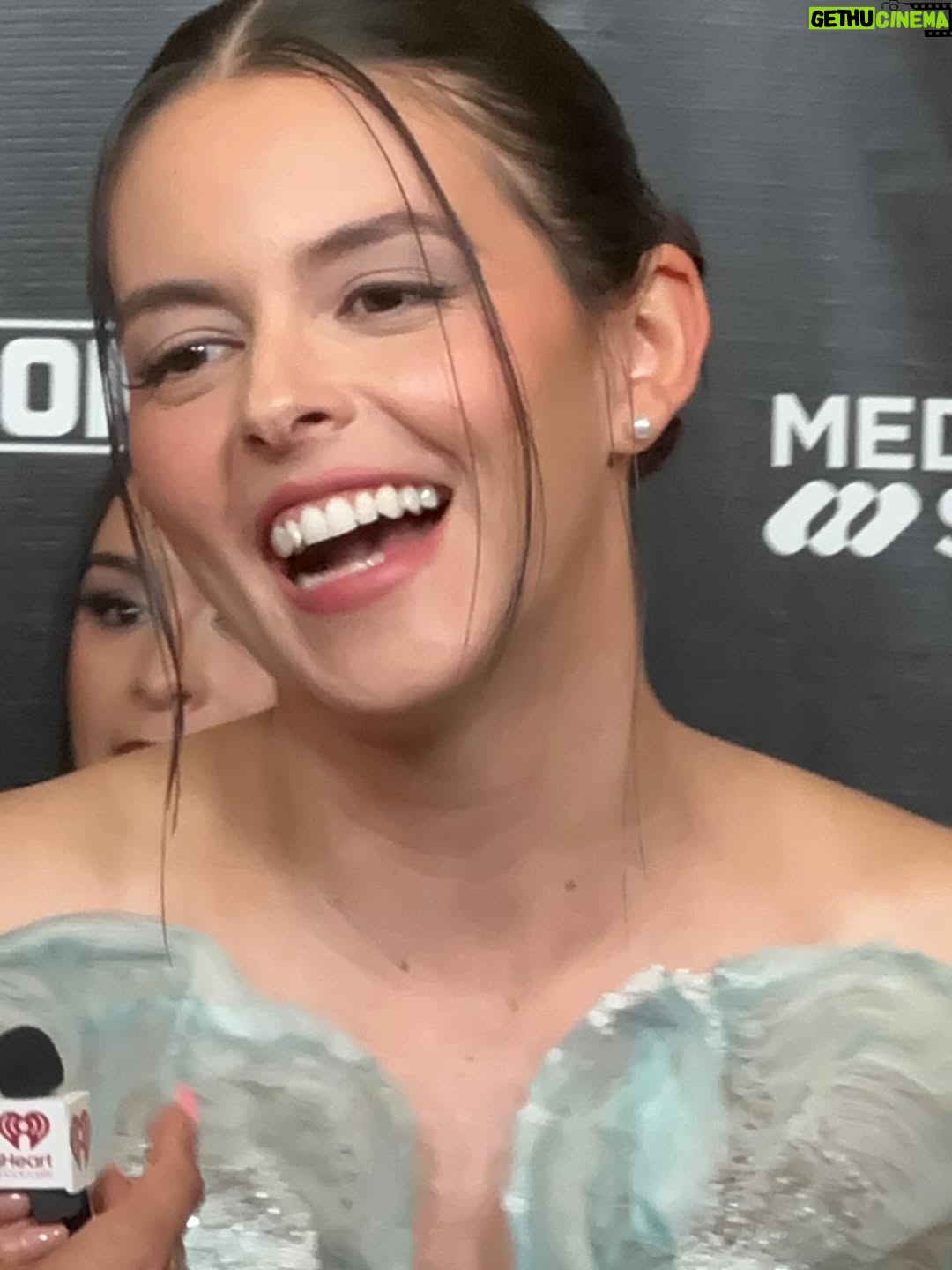 Julieth Restrepo - 4.6K Likes - English below⬇️
Ya lo he dicho antes y lo vuelvo a decir: No gané esa noche pero me siento ganadora. Estar nominada a mis primeros premios internacionales, a unos premios que significan tanto para los latinos en Estados Unidos, que celebran lo que aportamos a esta industria y que sobre todo le recuerdan al mundo que nuestras historias importan. Que orgullo tan grande el que siento de ser Colombiana y de ser latina. GRACIAS @imagenfound por el honor de nominarme este año al lado de mis heroínas. Fue una noche absolutamente mágica e inolvidable. 
Styling @alejandramunozg 
MU @kc_beautyandskin 
Hair @tildebymatilde 
Dress @lyenzo 🇨🇴
PR: @conscioushollywoodpr @kellee_plascencia 
Gracias al mejor partner in crime de vida por siempre estar ahí @szuleta te amo!!!! Y gracias @tarapirnia724 @speedyhazelnut @carl.thiel por ser los mejores cheerleaders! 
.
I’ve said it before and I’ll say it again: I didn’t win that night, but I feel like a winner. Being nominated for my first international awards, for awards that mean so much to Latinos in the United States, that celebrate what we contribute to this industry and, above all, remind the world that our stories matter. I feel so proud to be Colombian and Latina. THANK YOU @imagenfound for the honor of nominating me this year alongside my heroines. It was an absolutely magical and unforgettable night.