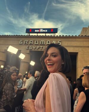 Julieth Restrepo Instagram - THE RESIDENCE. No words can describe what I felt last night. I’m officially part of the @shondaland family and I can’t believe it! GRACIAS!!!!!! 
The day is here and millions of people are watching our show around the world. Last night we celebrated the love, hard work and passion of hundreds that made this show possible. 
.
No hay palabras que puedan describir lo que sentí anoche. Hago oficialmente parte de la familia de @shondaland y no puedo creerlo!!! Hoy es el día en el que millones de personas en el mundo pueden ver la serie en @netflix !! Anoche celebramos el trabajo, el amor y la pasión que cientos de personas pusieron en este show para hacerlo posible. ✨✨✨✨
.
THANKS TO MY INCREDIBLE TEAM. I love you guys! 
Styling @alejandramunozg 
Hair & MU @mymakeupbible 
Dress @mrpairam 
Jewelry @kellybellodesign 
PR @monaloring @conscioushollywoodpr 
@netflix @netflixlat 

Photography by Charley Gallay / Netflix