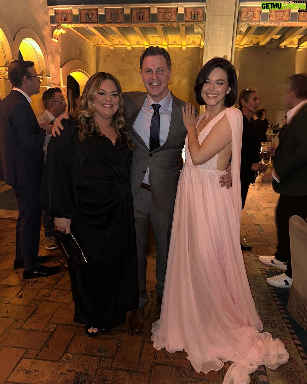 Julieth Restrepo - 14.1K Likes - THE RESIDENCE. No words can describe what I felt last night. I’m officially part of the @shondaland family and I can’t believe it! GRACIAS!!!!!! 
The day is here and millions of people are watching our show around the world. Last night we celebrated the love, hard work and passion of hundreds that made this show possible. 
.
No hay palabras que puedan describir lo que sentí anoche. Hago oficialmente parte de la familia de @shondaland y no puedo creerlo!!! Hoy es el día en el que millones de personas en el mundo pueden ver la serie en @netflix !! Anoche celebramos el trabajo, el amor y la pasión que cientos de personas pusieron en este show para hacerlo posible. ✨✨✨✨
.
THANKS TO MY INCREDIBLE TEAM. I love you guys! 
Styling @alejandramunozg 
Hair & MU @mymakeupbible 
Dress @mrpairam 
Jewelry @kellybellodesign 
PR @monaloring @conscioushollywoodpr 
@netflix @netflixlat 

Photography by Charley Gallay / Netflix