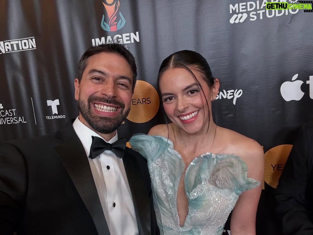 Julieth Restrepo - 4.6K Likes - English below⬇️
Ya lo he dicho antes y lo vuelvo a decir: No gané esa noche pero me siento ganadora. Estar nominada a mis primeros premios internacionales, a unos premios que significan tanto para los latinos en Estados Unidos, que celebran lo que aportamos a esta industria y que sobre todo le recuerdan al mundo que nuestras historias importan. Que orgullo tan grande el que siento de ser Colombiana y de ser latina. GRACIAS @imagenfound por el honor de nominarme este año al lado de mis heroínas. Fue una noche absolutamente mágica e inolvidable. 
Styling @alejandramunozg 
MU @kc_beautyandskin 
Hair @tildebymatilde 
Dress @lyenzo 🇨🇴
PR: @conscioushollywoodpr @kellee_plascencia 
Gracias al mejor partner in crime de vida por siempre estar ahí @szuleta te amo!!!! Y gracias @tarapirnia724 @speedyhazelnut @carl.thiel por ser los mejores cheerleaders! 
.
I’ve said it before and I’ll say it again: I didn’t win that night, but I feel like a winner. Being nominated for my first international awards, for awards that mean so much to Latinos in the United States, that celebrate what we contribute to this industry and, above all, remind the world that our stories matter. I feel so proud to be Colombian and Latina. THANK YOU @imagenfound for the honor of nominating me this year alongside my heroines. It was an absolutely magical and unforgettable night.