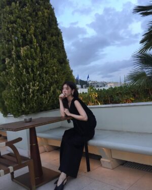Jung So-min Instagram - 🌹