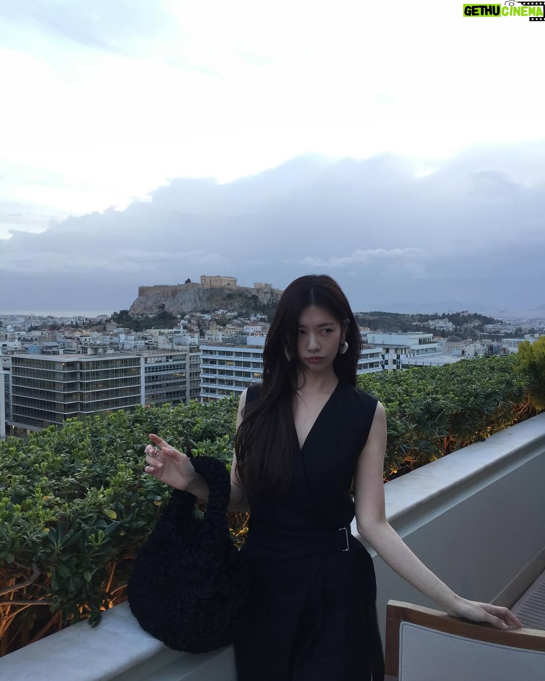 Jung So-min - 1.3 Million Likes - 🌹