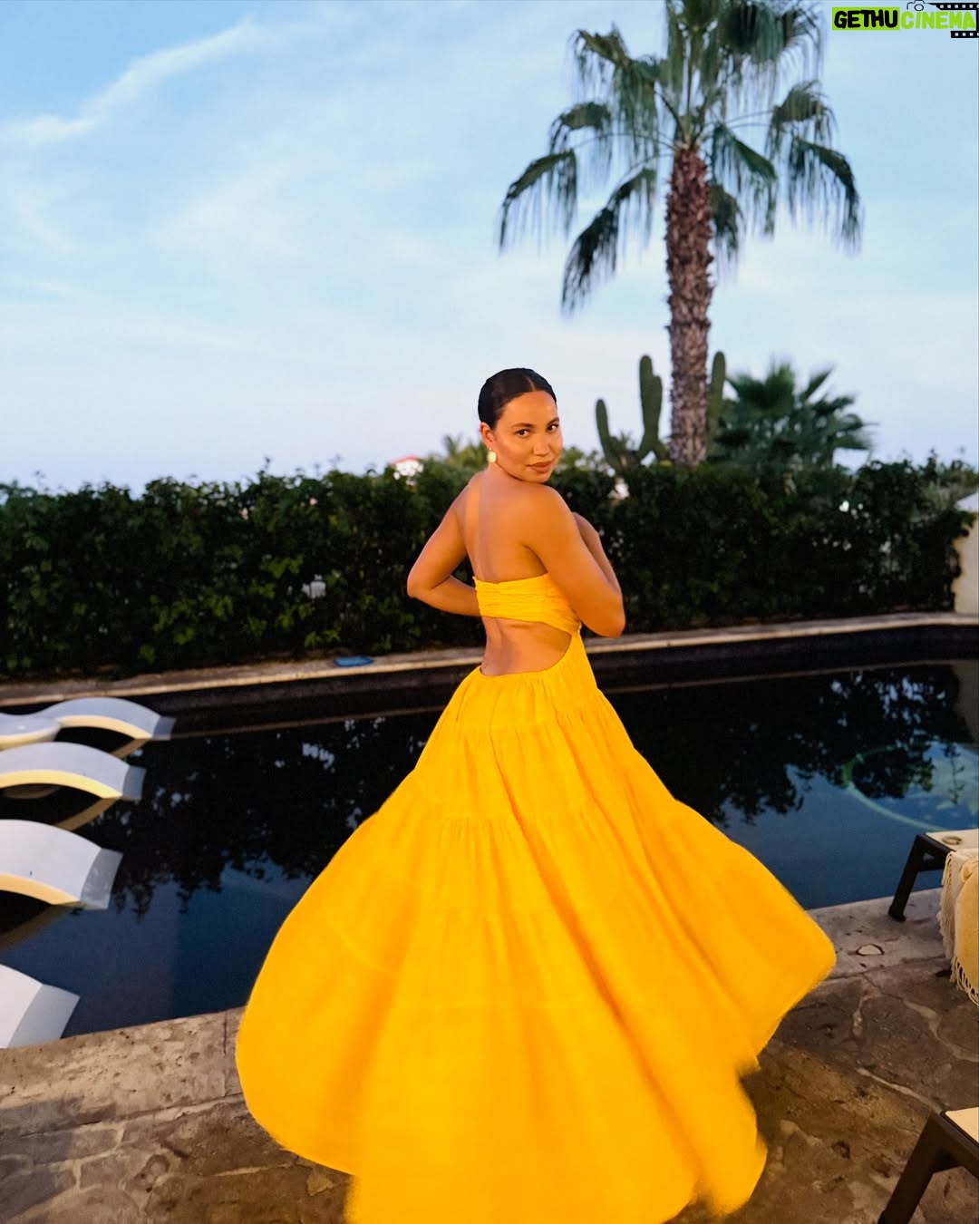 Jurnee Smollett - 140.8K Likes - Thank you all for the lovely birthday messages. I feel so loved! Thanks to @airbnb, my family and I finally made it out of the group chat and celebrated in Cabo, making unforgettable memories! They treated us to a stunning home and delicious private Chef Service for my bday dinner. 

We shared a lot of firsts as a family: 
-First time driving a golf cart ✔️
-First time trying rattlesnake tequila (with my mom) ...she was not a fan ✔️
-First time doing shots with my mother (she hated it🤪) ✔️
-First time going to the beach with my mother as adult ✔️( she hates sand and doesn’t swim haha but enjoyed herself this time)